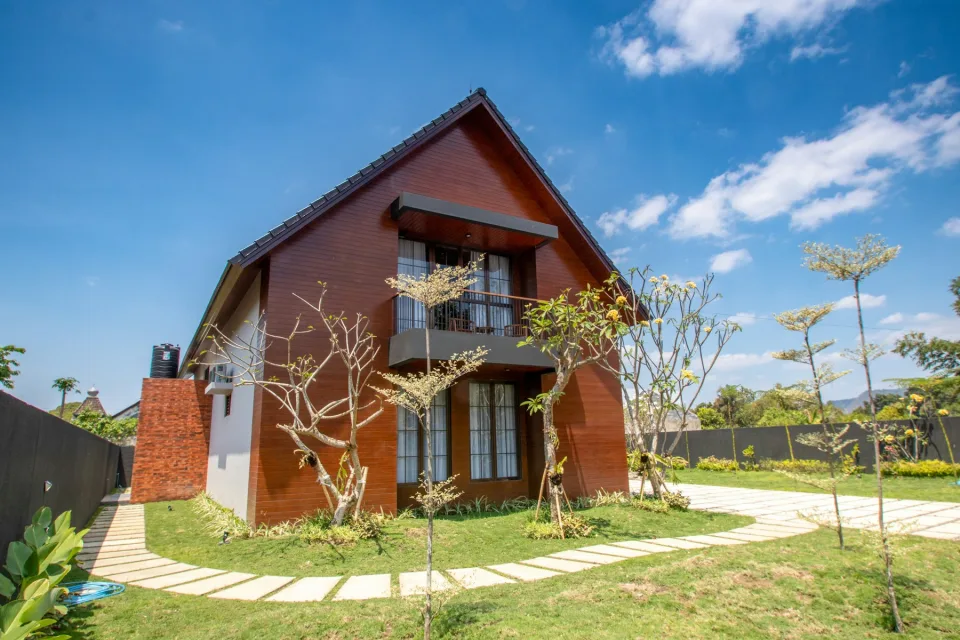 Çankaya’da bahçeli, geniş teraslı müstakil villa